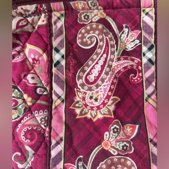 Vera Bradley Piccadilly Plum Quilted Makeup/Accessory Bag. Retired Pattern. - Picture 5 of 6